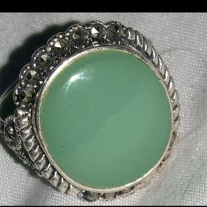 Ladies Green Onyx ring